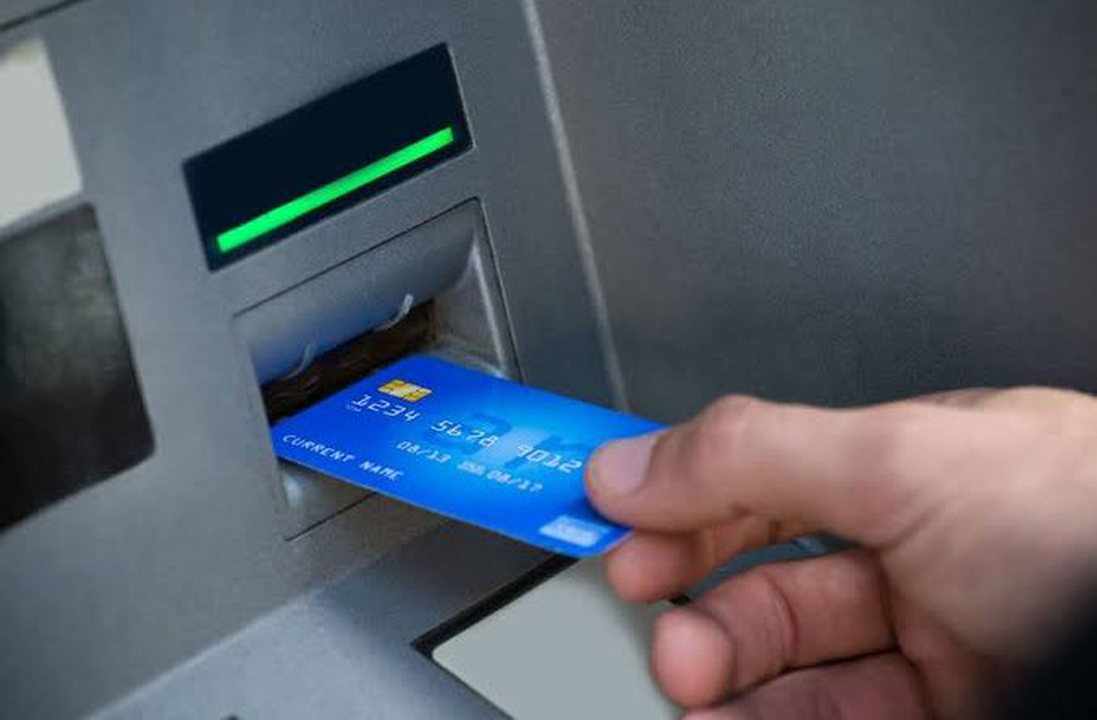 ATM’de Param Kaldı Ne Yapmalıyım?