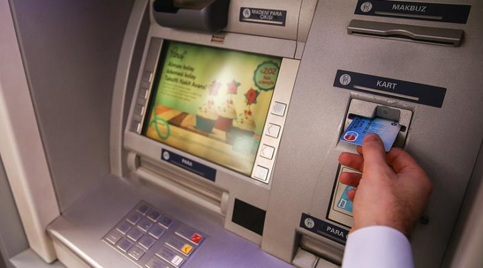 ATM Kartınızı Yuttuysa Ne Yapmalısınız?